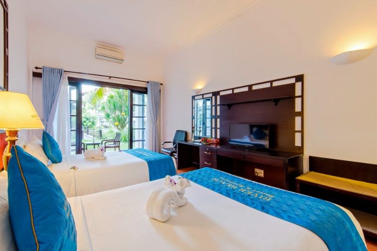 Deluxe Twin Garden View